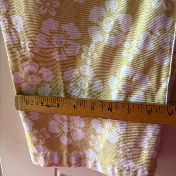 Holiday The Label High Waisted Print Denim Pants - Picture 10 of 14